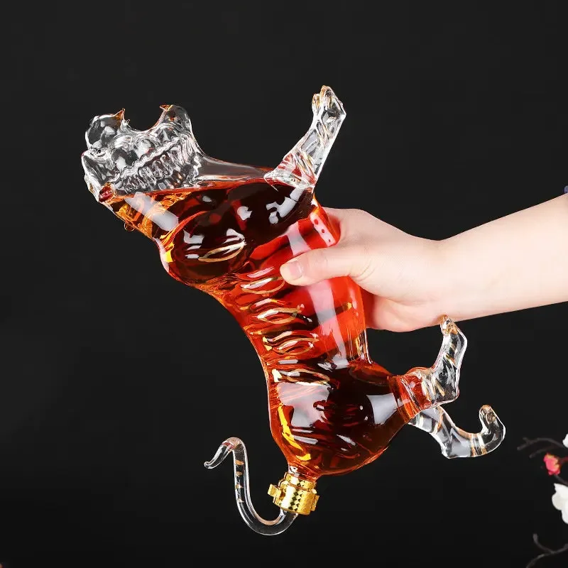 หล่อรูปเสือสัตว์ปราศจากสารตะกั - Wine Beer Spirits บทวิจารณ์และราคา